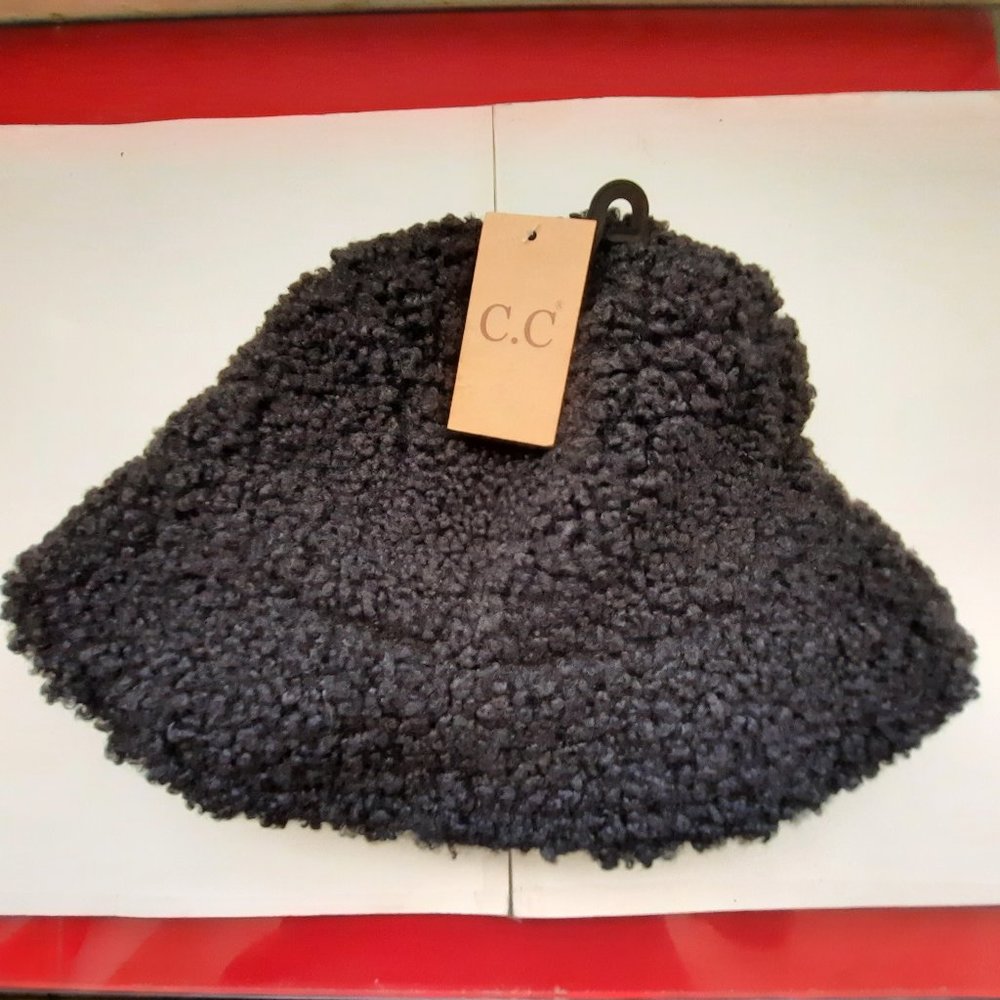 C. C Hat Exclusives Black New